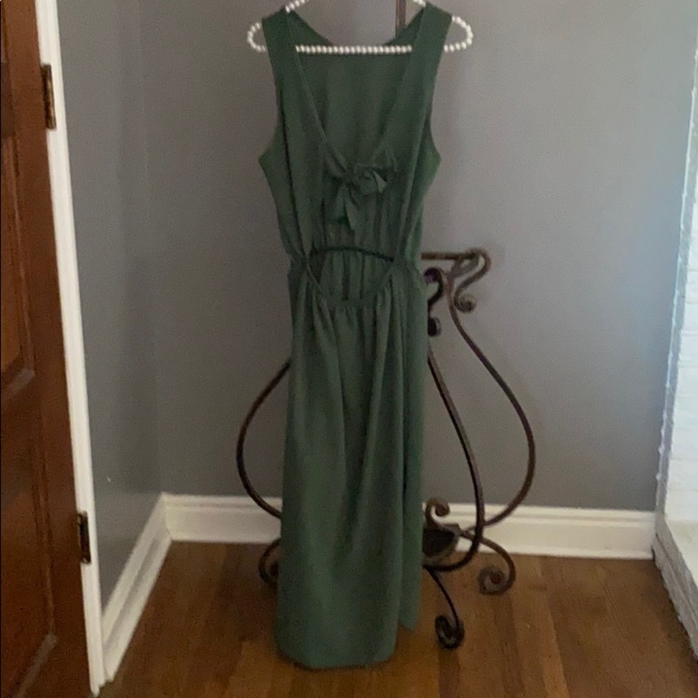 New With Tags! Fun open back green dress